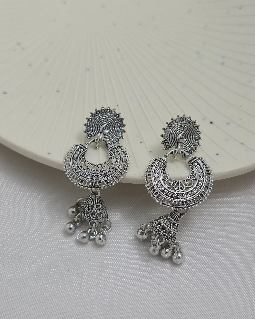 Nayab Chandrika Jhumka