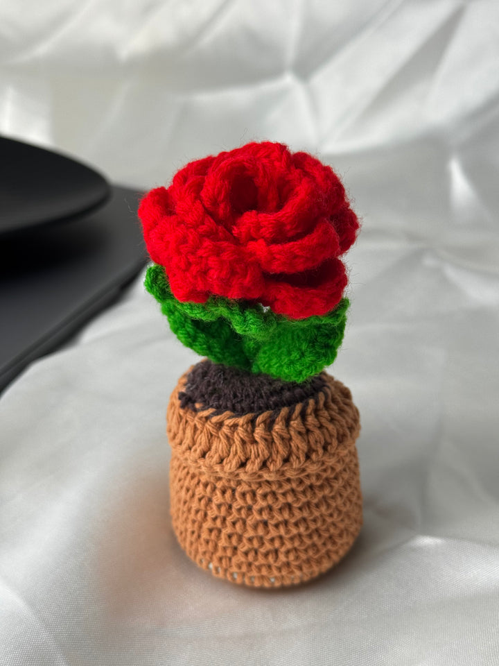 Red Rose Pot Crochet