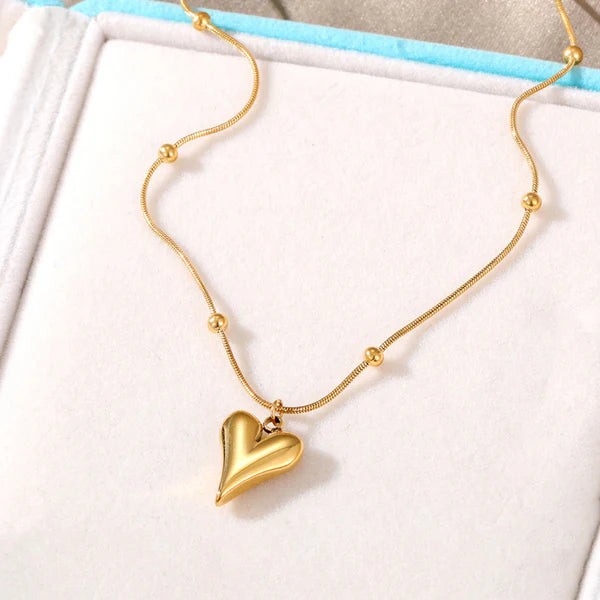 Drop Heart Bead Necklace