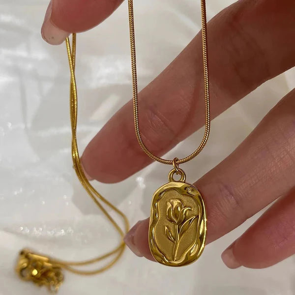 Eternal Rose Necklace